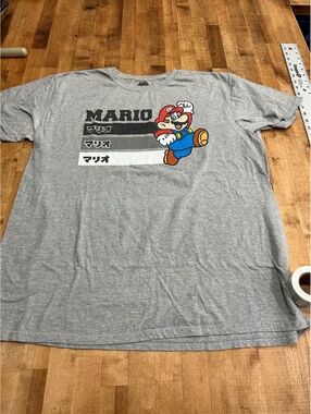 Mens Nintendo Super Mario Graphic T-Shirt Gray XL